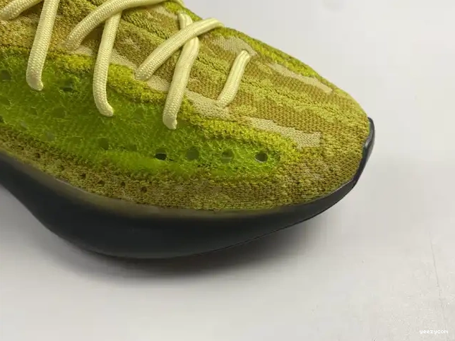 380 HYLTE GLOW ADIDAS FZ4990 YEEZY BOOST 0526